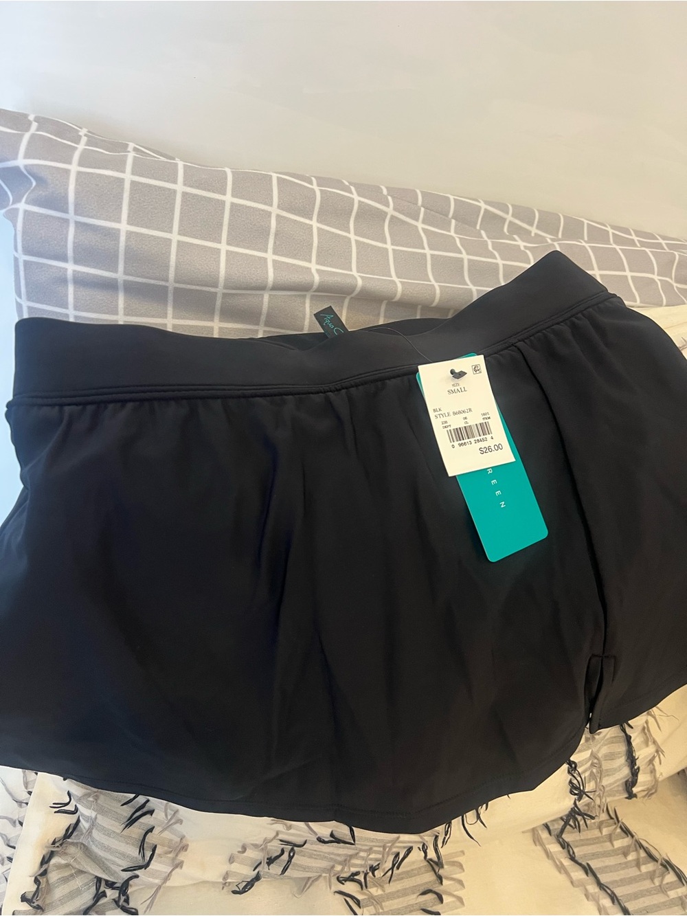 Aqua Green Black Athletic Skort with Teal Tag